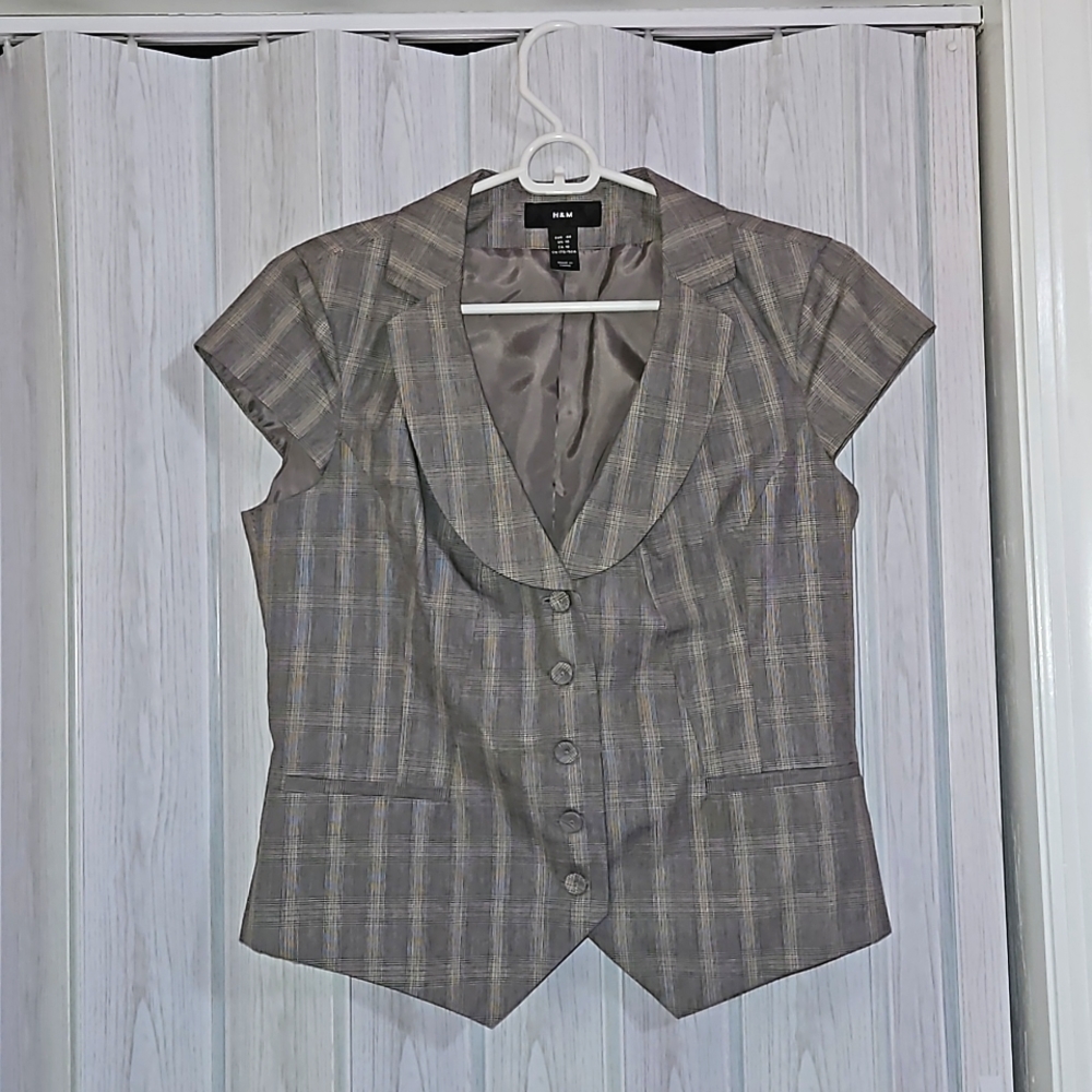Never worn Cap sleeve vest